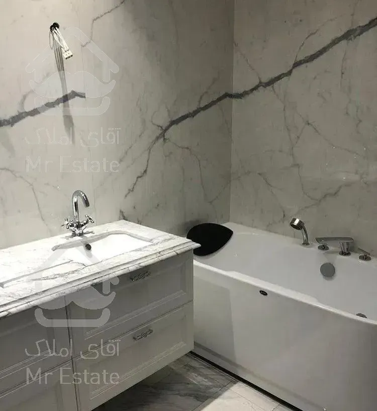 185 متر ابر سازه منطقه