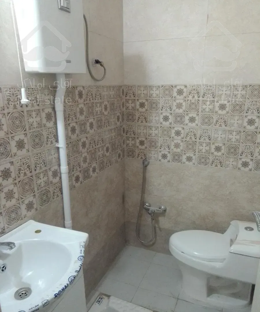 ۶۶ متر نوساز فاز۴ مهرشهر