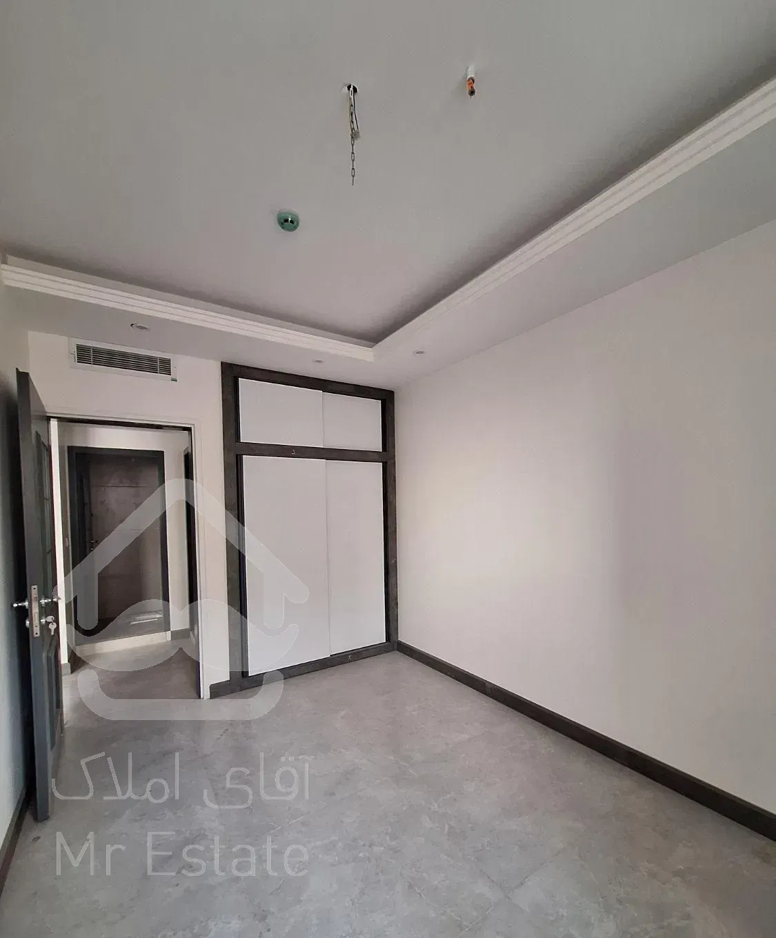 ۹۵ متر ۲ خوابه نوساز (فول مشاعات) اوکازیون