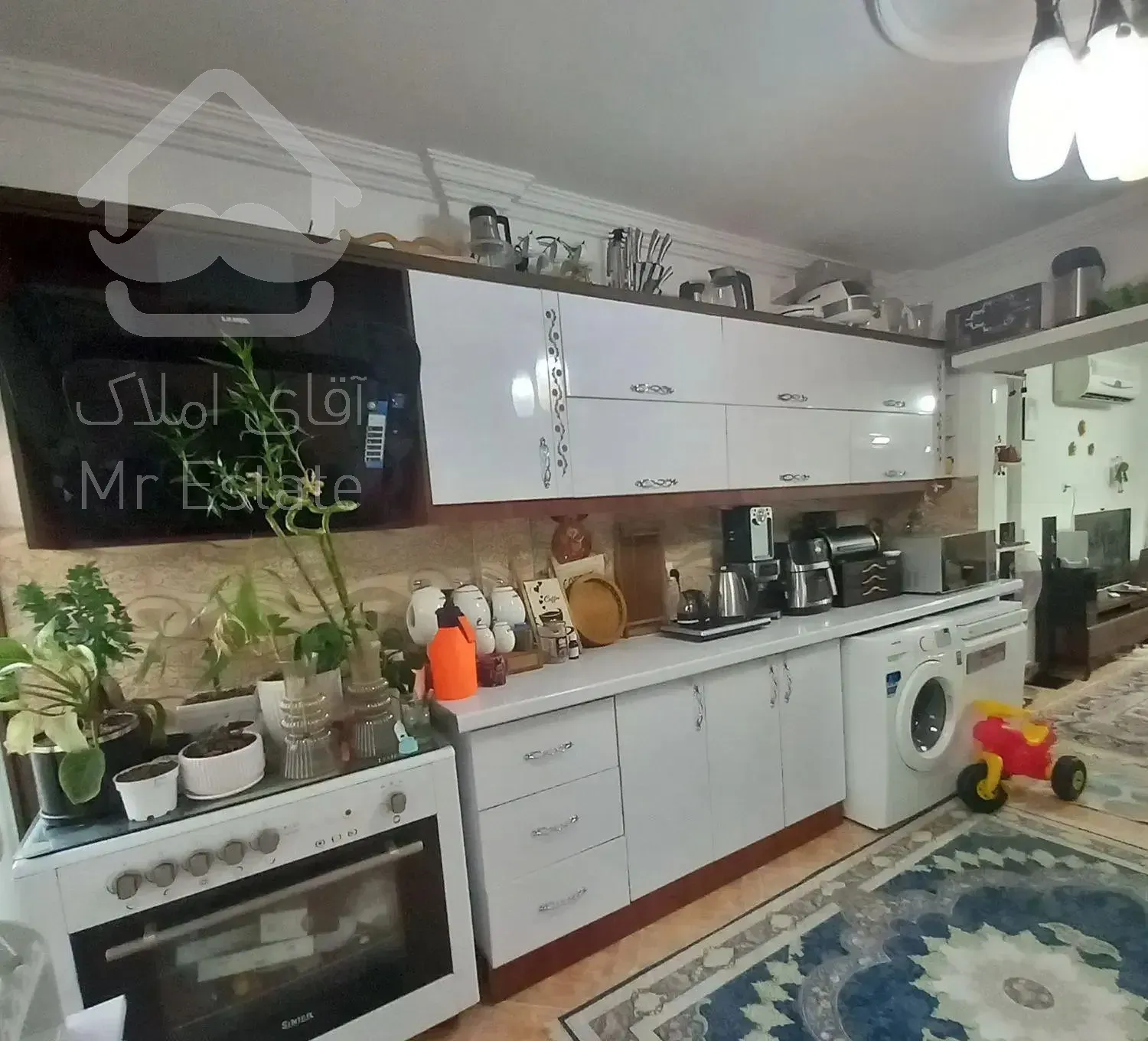 اپارتمان ۸۸ متری  طبقه دوم  دو خواب  نزدیک بلوار