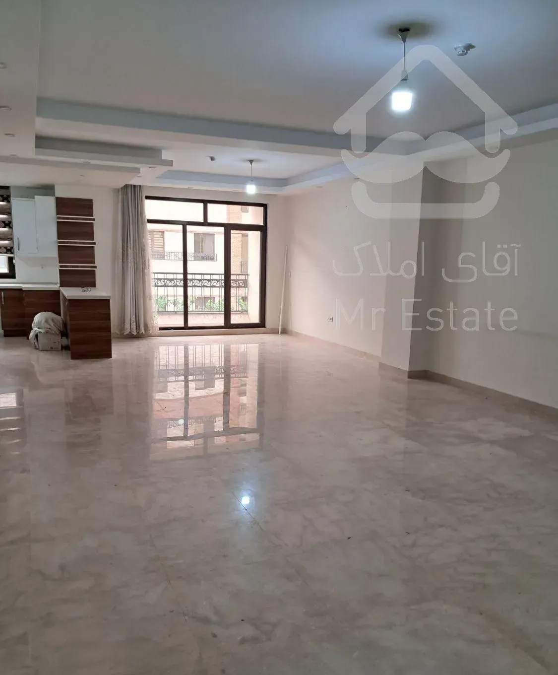 ۱۳۱ متر/تک واحدی/میدان۱۷