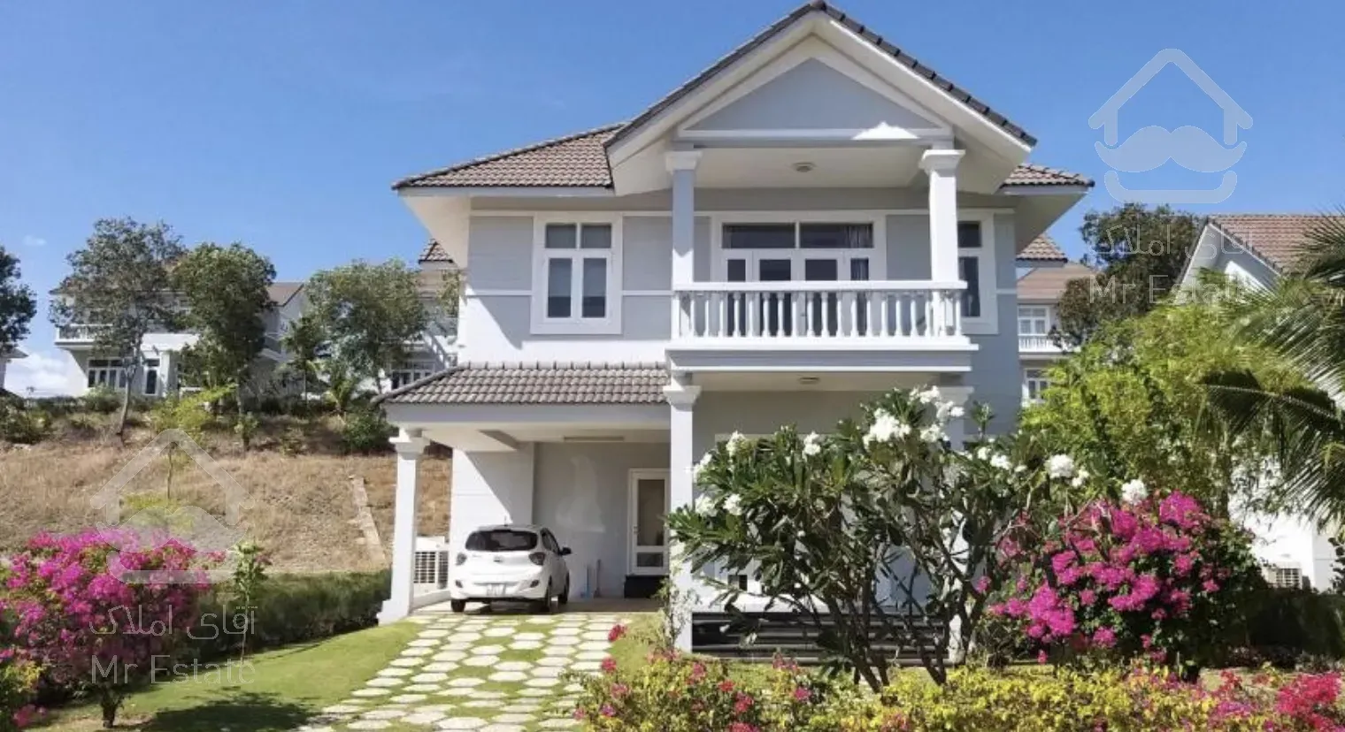 رهن و اجاره ویلا شهرک غرب ۸۰۰ متر ویلایی فلامک