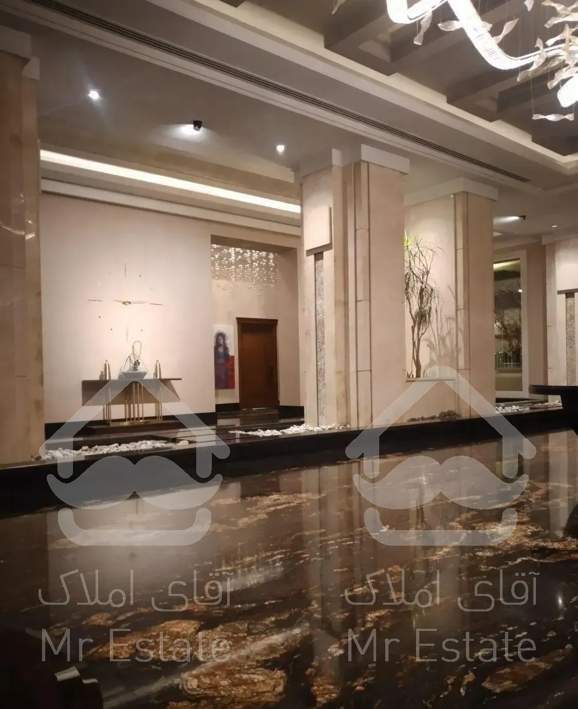 ۴۰۰متر فرشته/طبقه ۲۵/فول امکانات/ویوی شهر