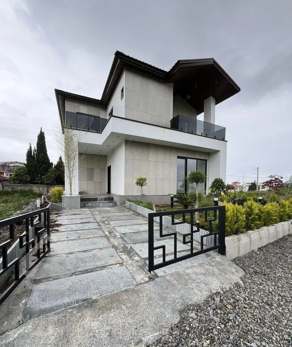 ویلا شهرک جنگلی ۳۰۰بنا نوساز/ونوش