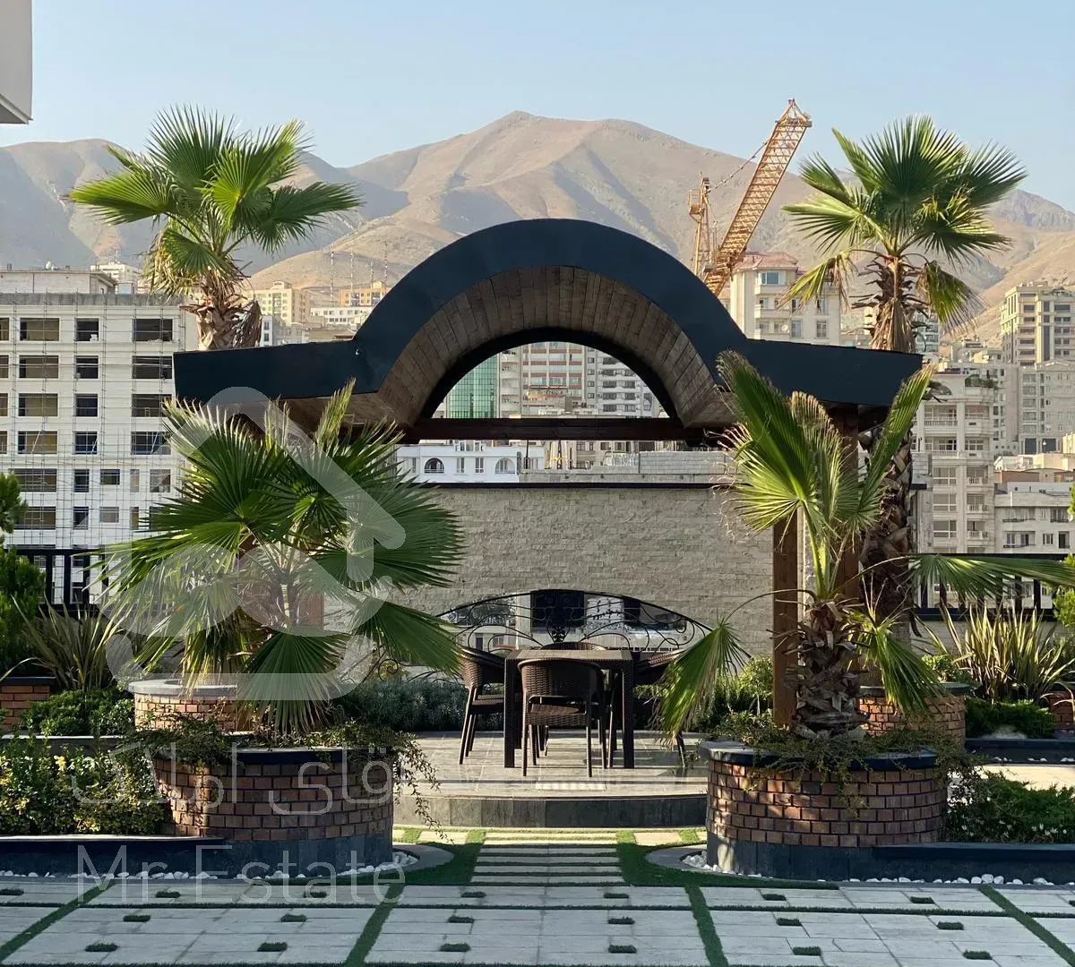 ٢٧٠متر  مروارید