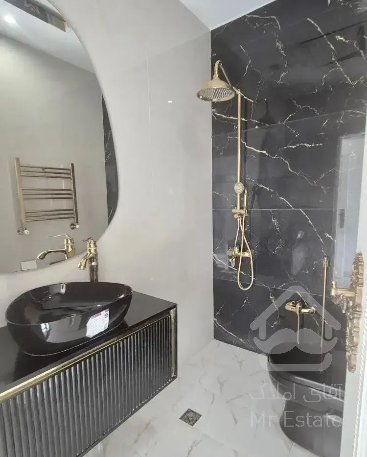 آجودانیه ۲۳۵ متر۳خواب مستر کلیدنخورده ۲پارکینگ