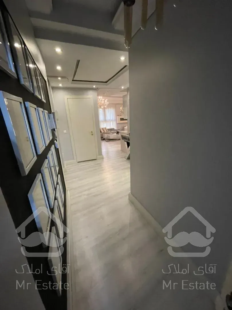 آپارتمان ۱۳۶متری فرمانیه غربی