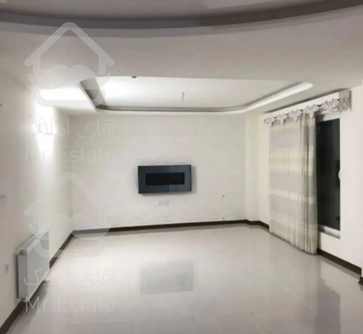 فروش واحد195متری خیابان هراز زوج 3خواب