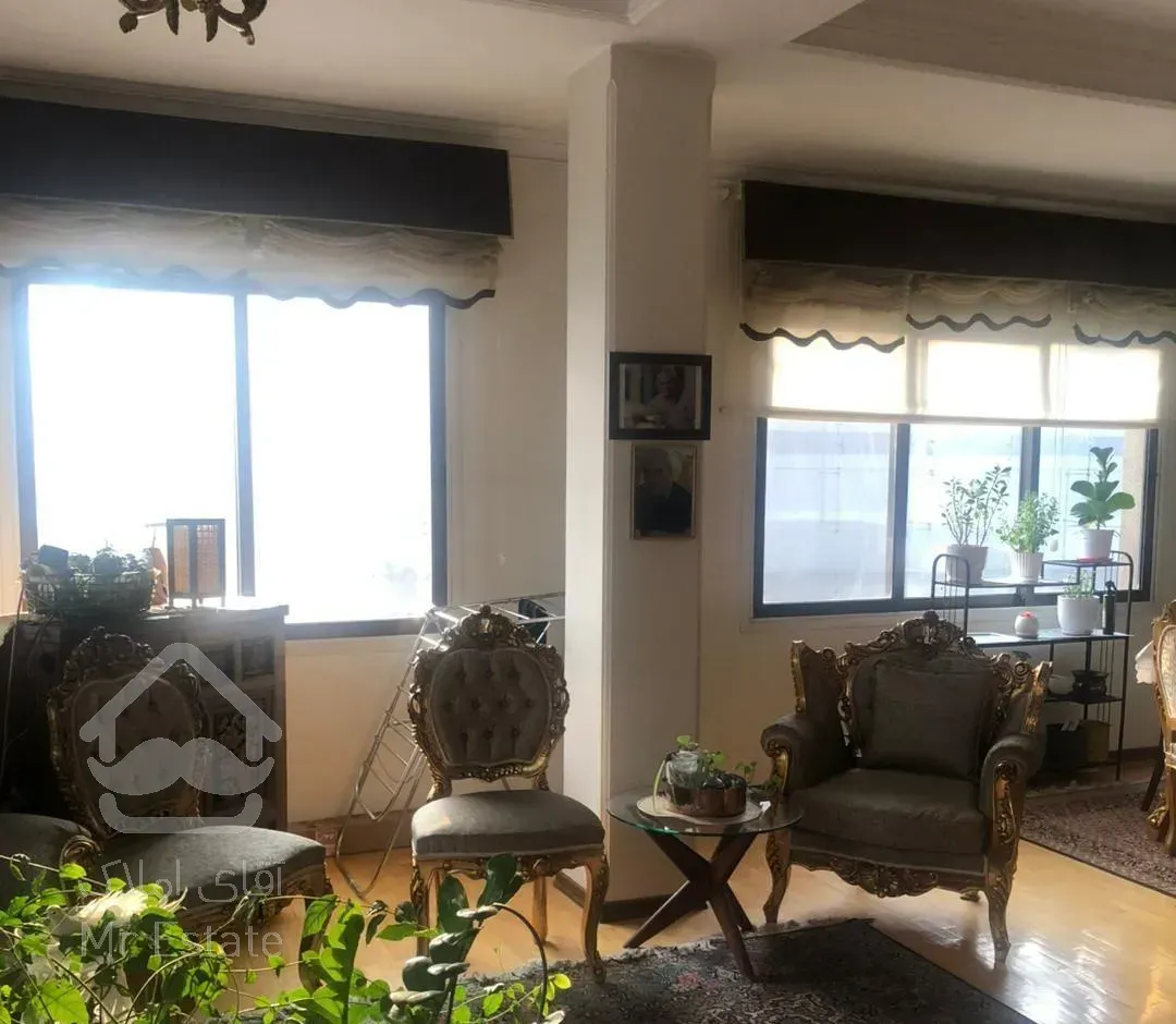 آپارتمان ۱۸۰ متری ۳ خوابه در آرارات