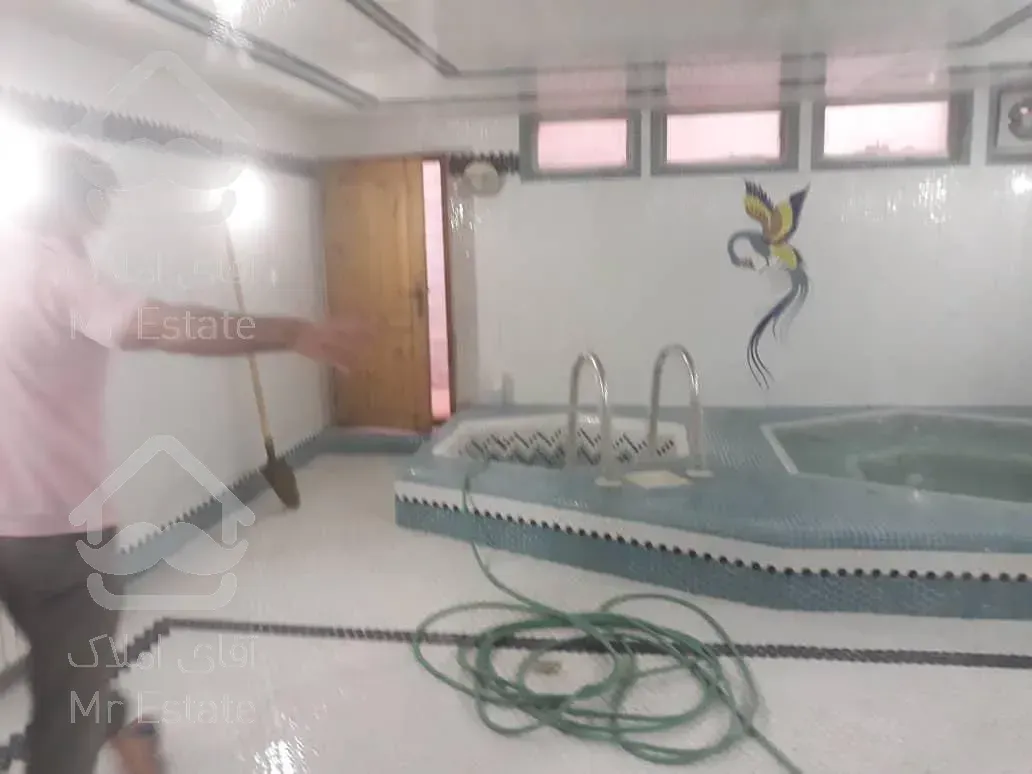 اجاره خانه ویلایی با زیر بنای ۷۸۰ متری واقع در شهرک غرب