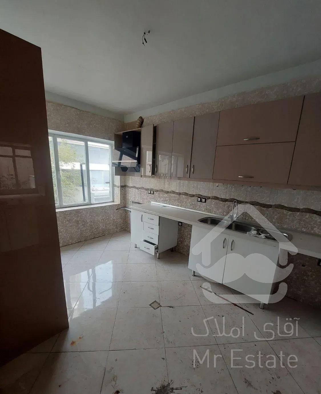 آپارتمان ۱۱۰ متری تک واحدی دوخواب