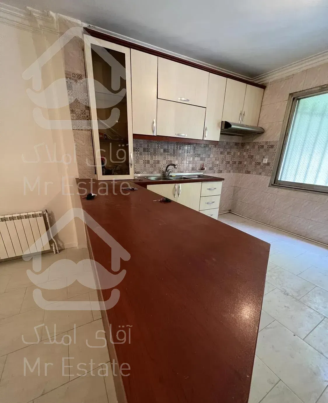 خ فرجام بلوار اردیبهشت ۸۱ متر (ویلایی)