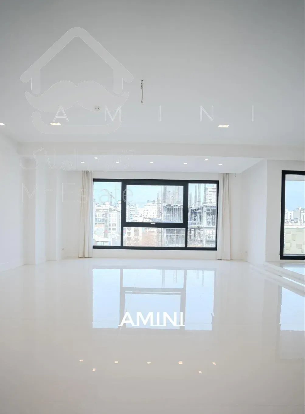 فرمانیه سنبل۳۶۰مترلوکس ترین سازه مدرن