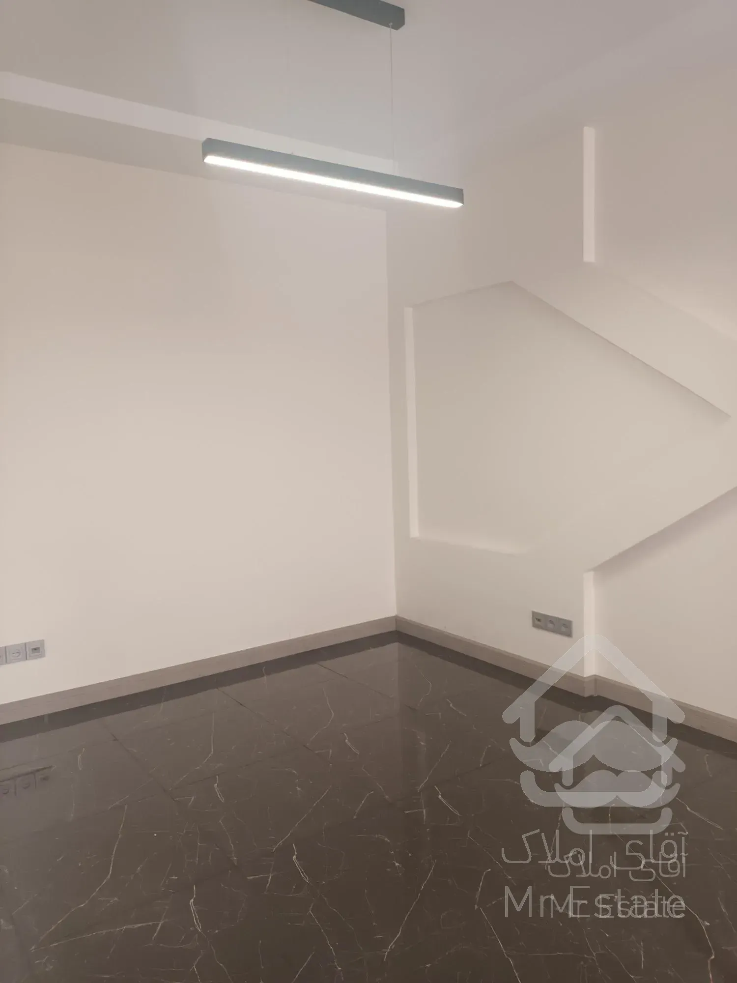 ۹۰متر آپارتمان/سنداداری/ویو ابدی