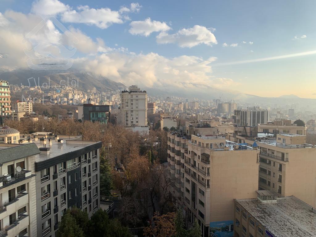 برج باغ زیبا در منطقه یک تهران