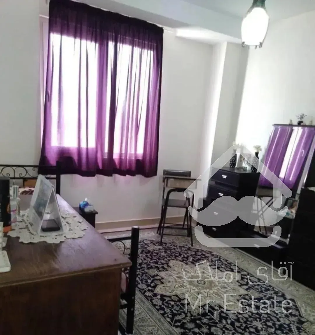 ۱۰۰ متری ۲ خوابه  دریاچه