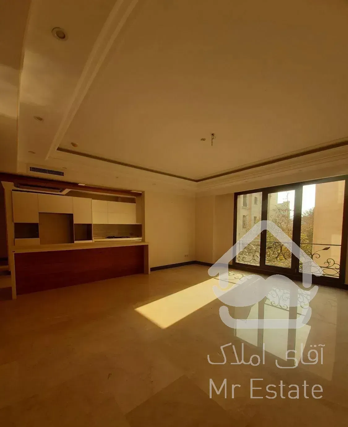 188 متر صاحبقرانیه دیپلمات نشین لابی ۲ پارکینگ