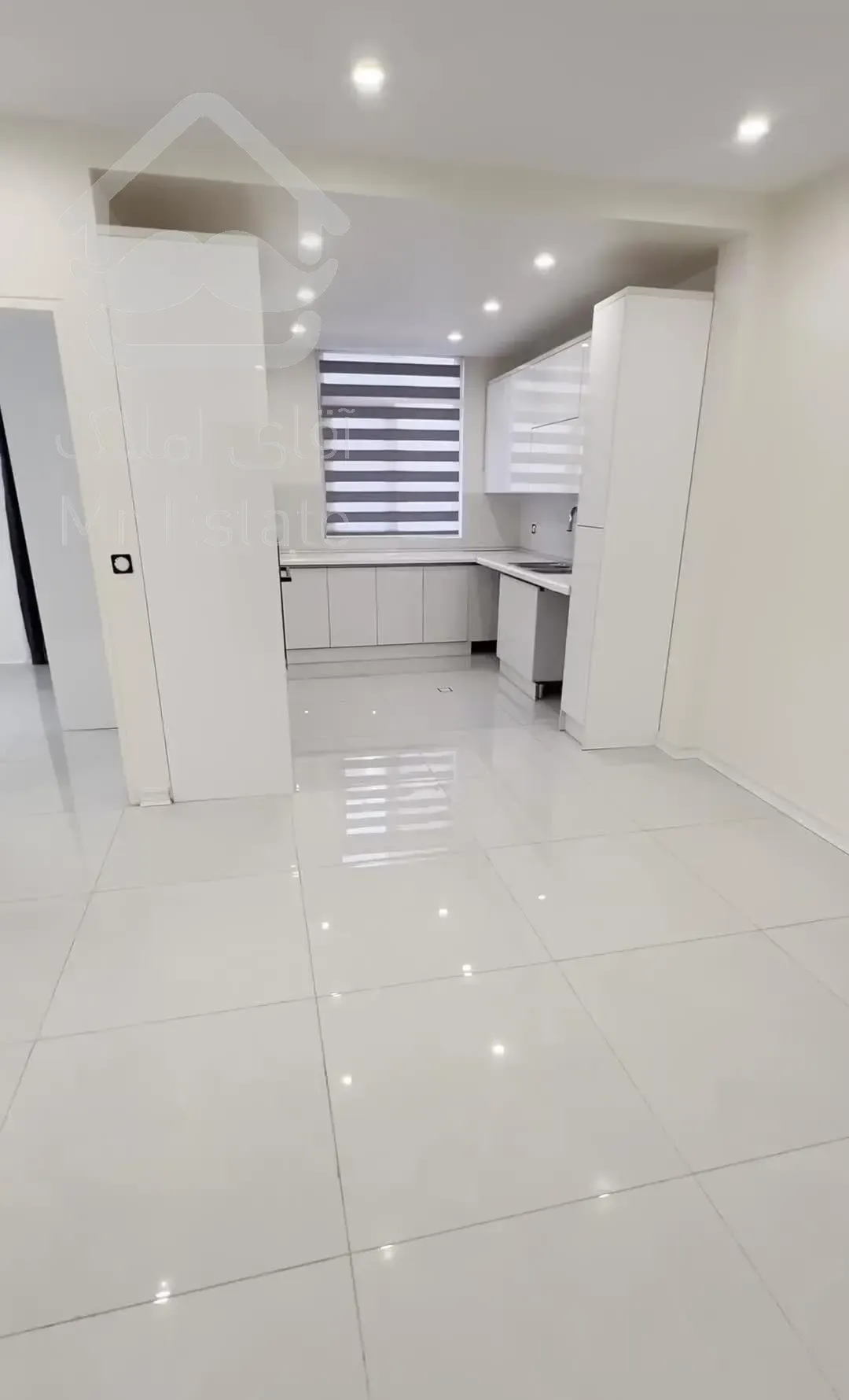 مشابه کلید نخورده ۶۵ متر + ۵۰ متر تراس