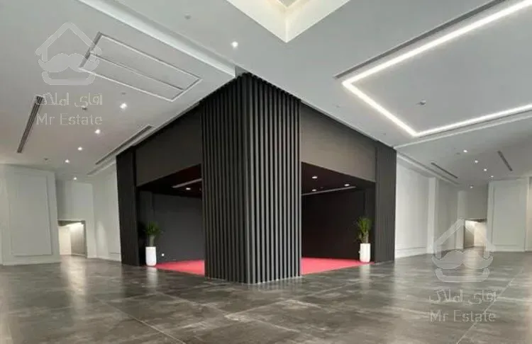 ۲۴۰ متر همراه سه تراس ۱۲ متری برج دوقلوی میکا