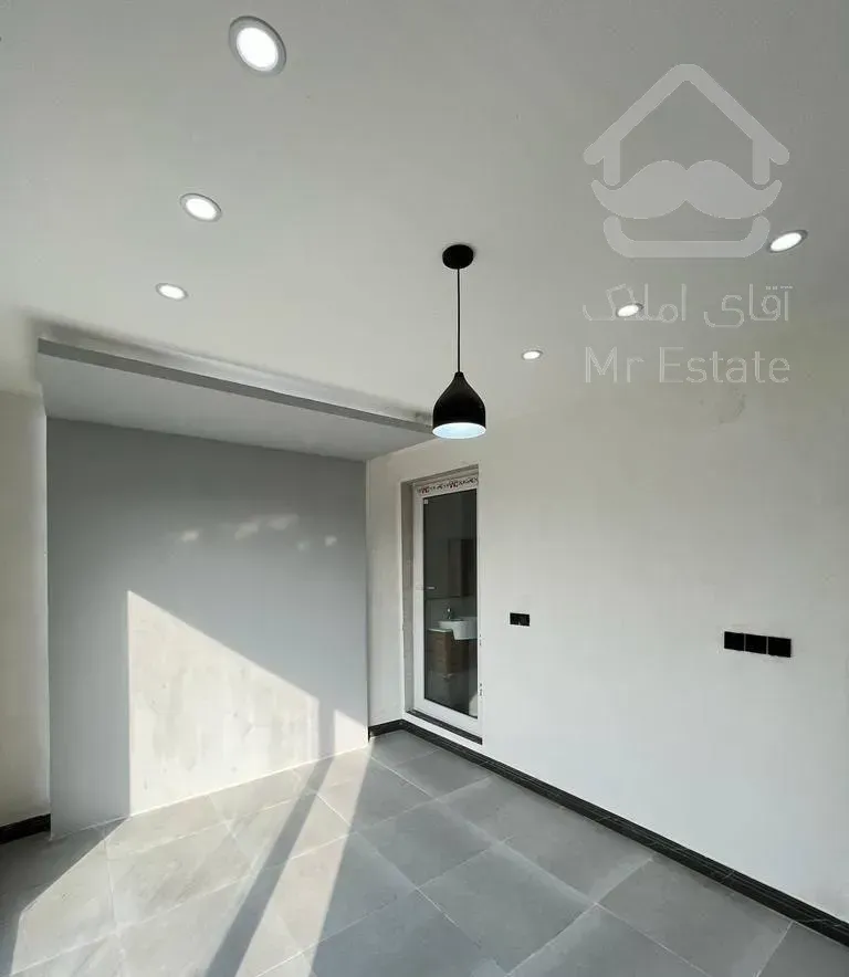 ویلا باغچه کلیدنخورده 154 متری شهرکی سند تک‌برگ