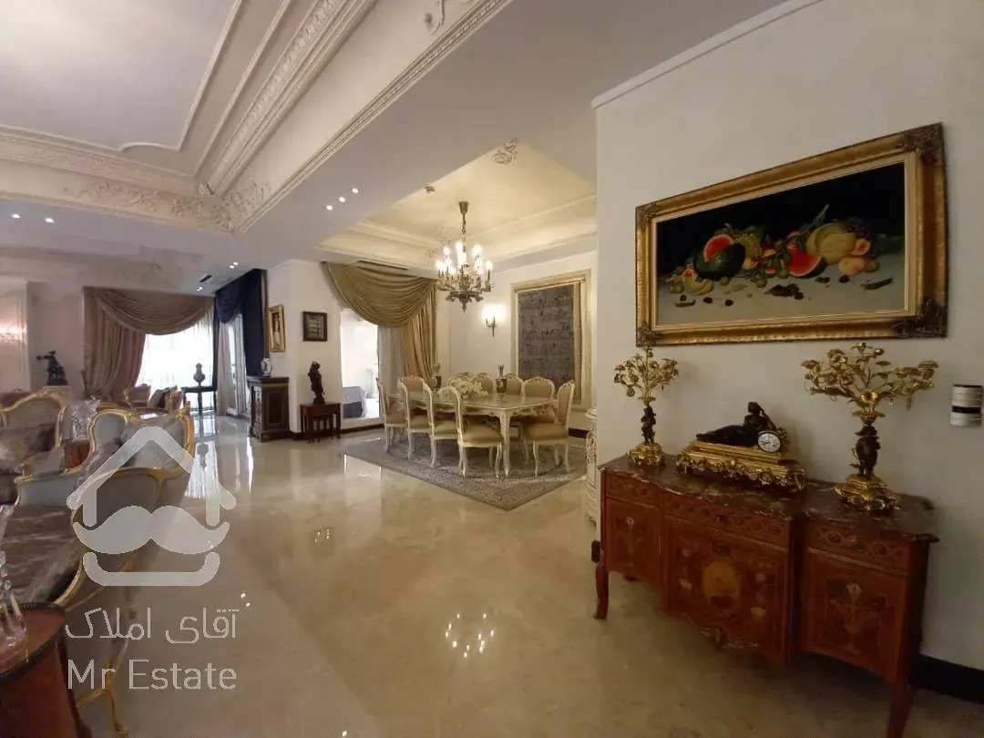 ۵۵۰ متر چند ساله مارکدار در ۳۳۰۰ متر برج باغ