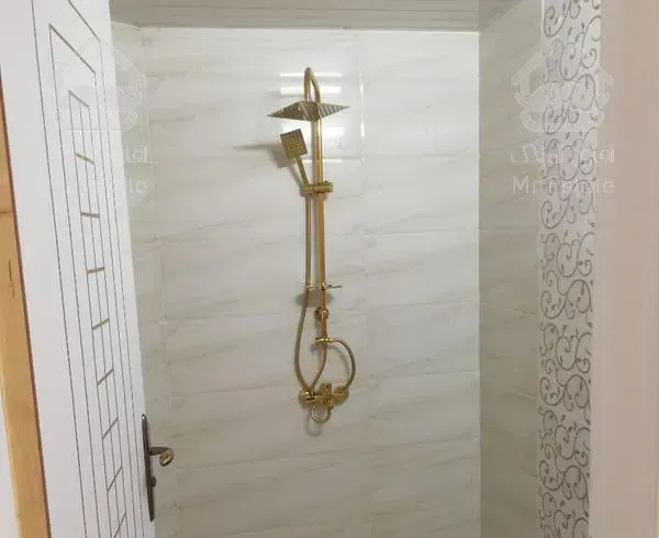 133متر . شریعتی .