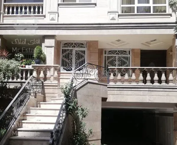 120متر / نیاوران /خوش نقشه/رهن کامل