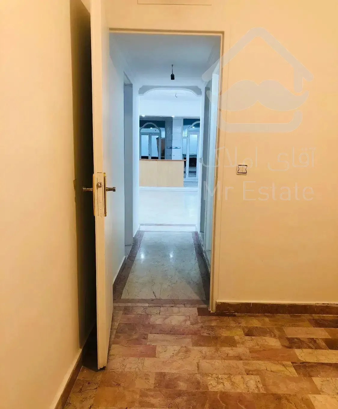 80 متر نقاشی شده بالکن دار خوش نقشه فول کم واحد