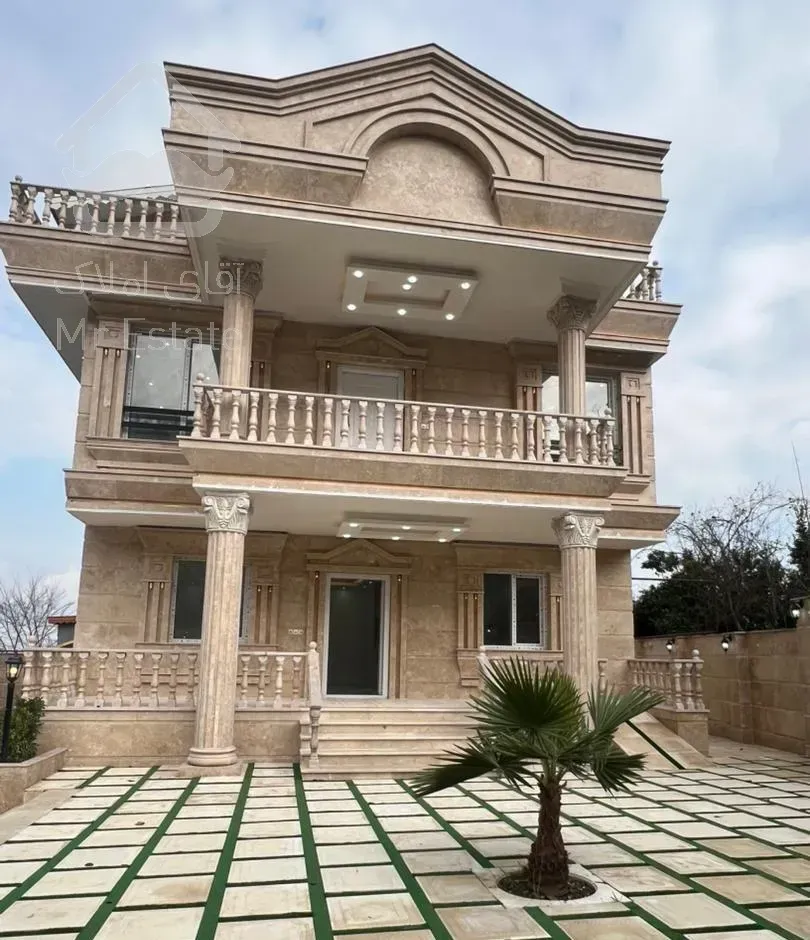 فروش خانه ویلایی ۴۰۰ متری ۴ خوابه