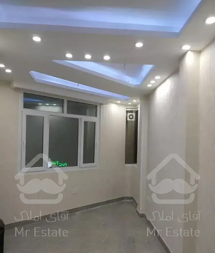 ۳۰ متر مسکونی با موقعیت اداری