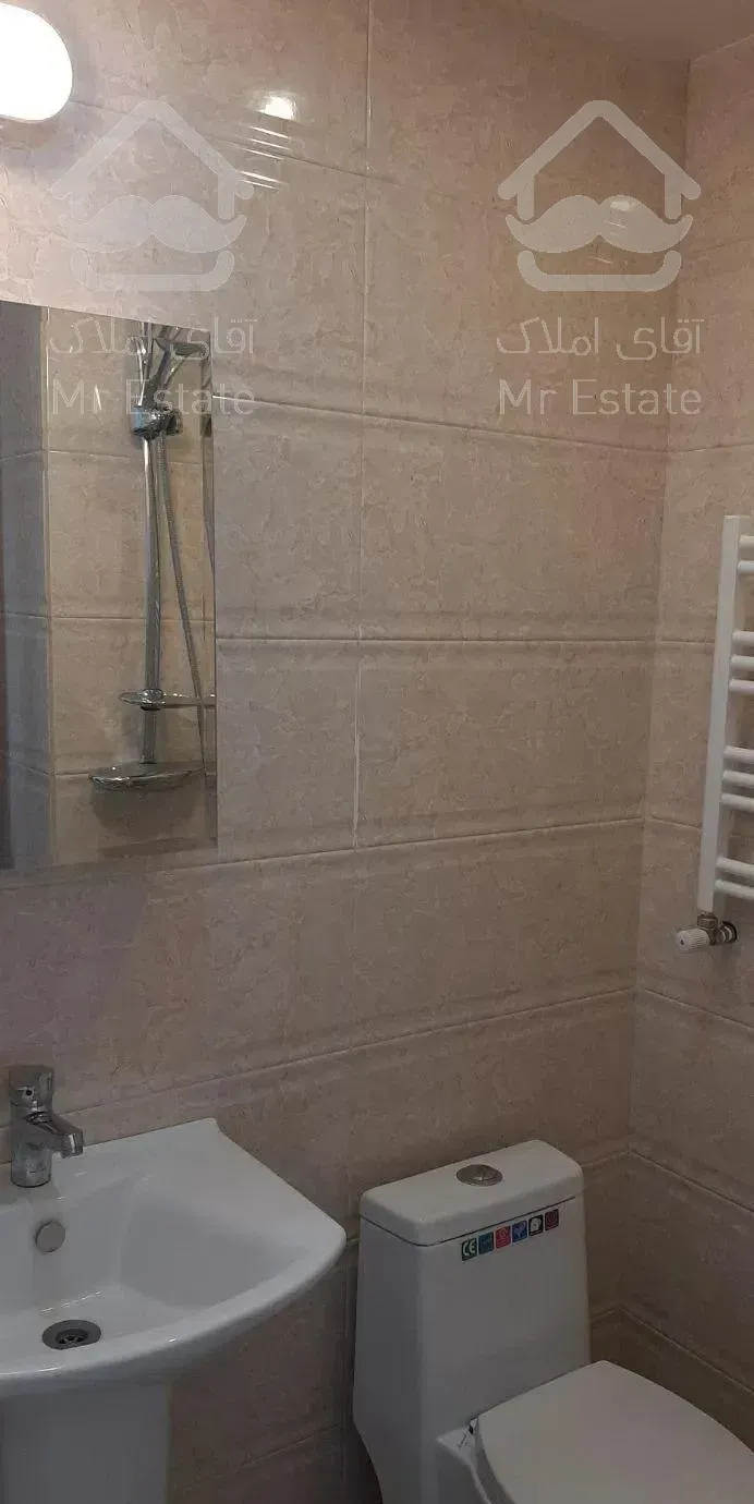 آپارتمان ۱۴۲ متری ، ۳ خواب ، دید