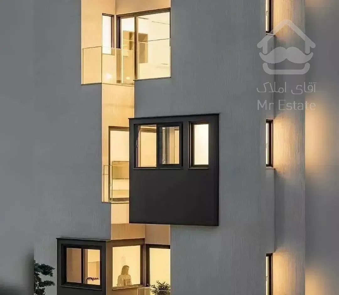 شهرک غرب ۱۳۰ متر ۳ خواب فول مشاعات نوساز