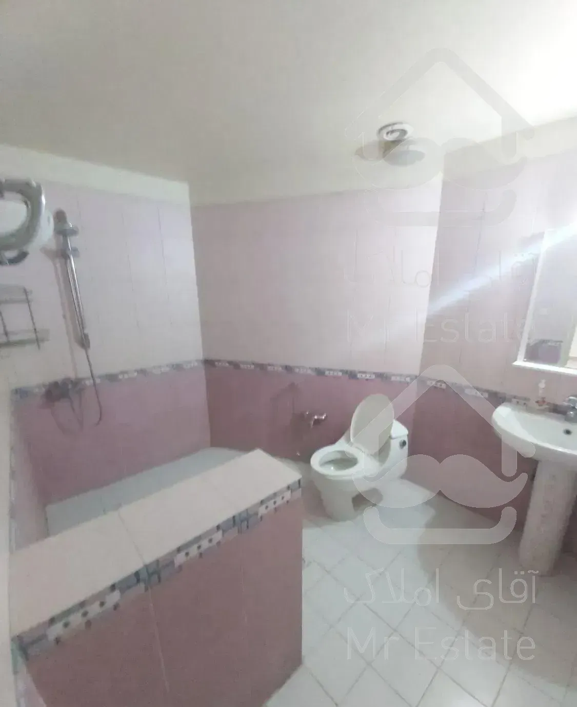 آپارتمان ۱۱۴متر دوخوابه