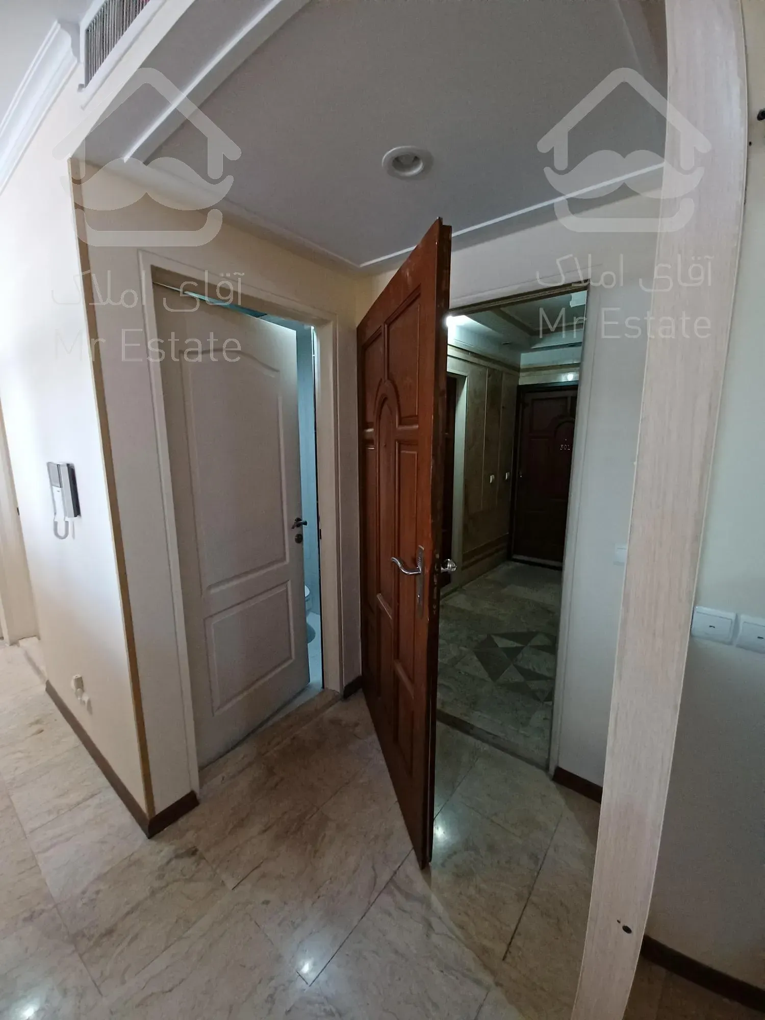 فروش آپارتمان موقعیت اداری ستارخان شهدای صادقیه