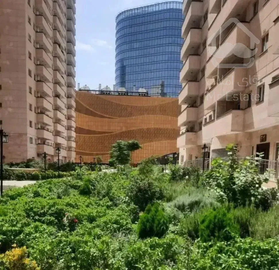 ۱۳۲ متر ۳خواب تخلیه کوهک