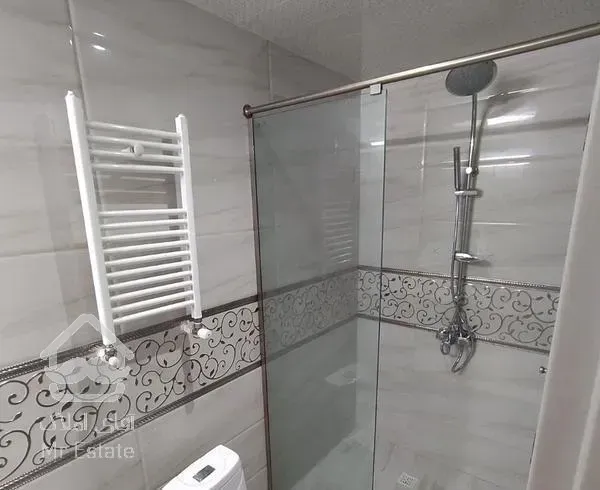 ۸۸ متر ۲ خوابه نوساز (بیمه)