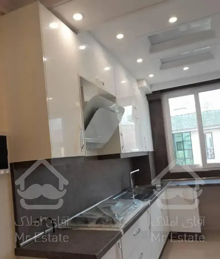 ظفر 85متر نوساز کلید نخورده