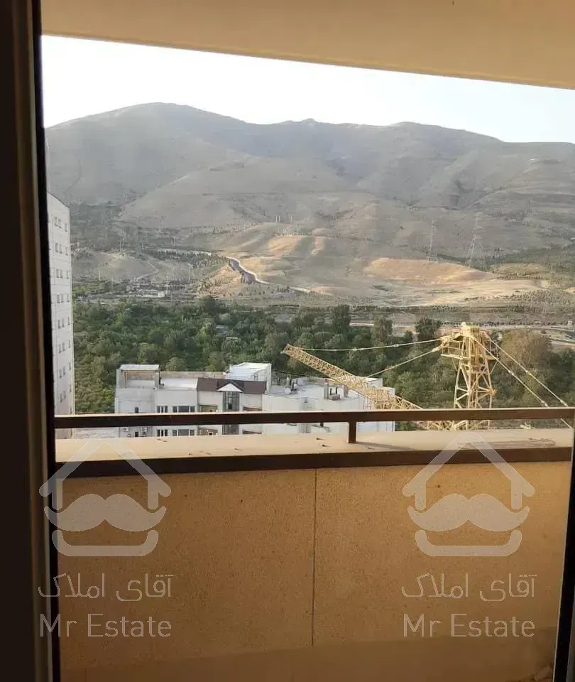 ۱۲۰متر۳خواب طبقه۱۷/دریاچه چیتگر/منطقه۲۲