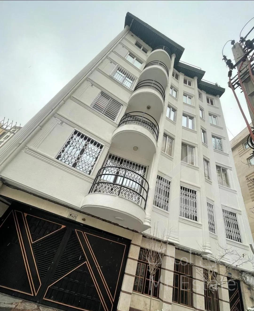 محمودیه آپارتمان ۱۸۰ متری(دسترسی به ولی عصر)