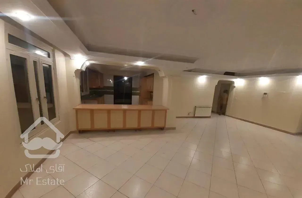 ۱۴۹متر/۳خواب/غرق در نور/فول مشاعات آبی/پاسداران