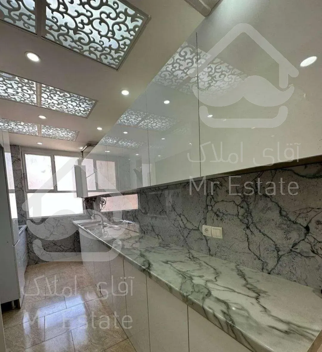 ۴۵ متر فول امکانات در جی