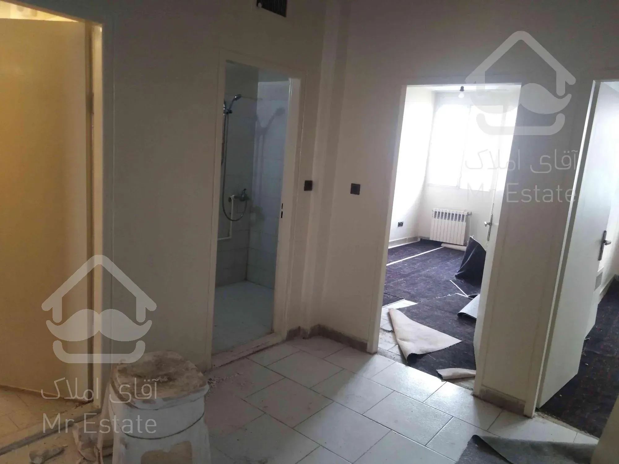 * 95 متر *دو خواب* در بلوار اباذر *