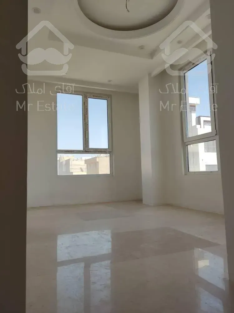 آپارتمان ۲۰۰متر سه خوابه کلید نخورده سند تک برگ شهرک گلستان