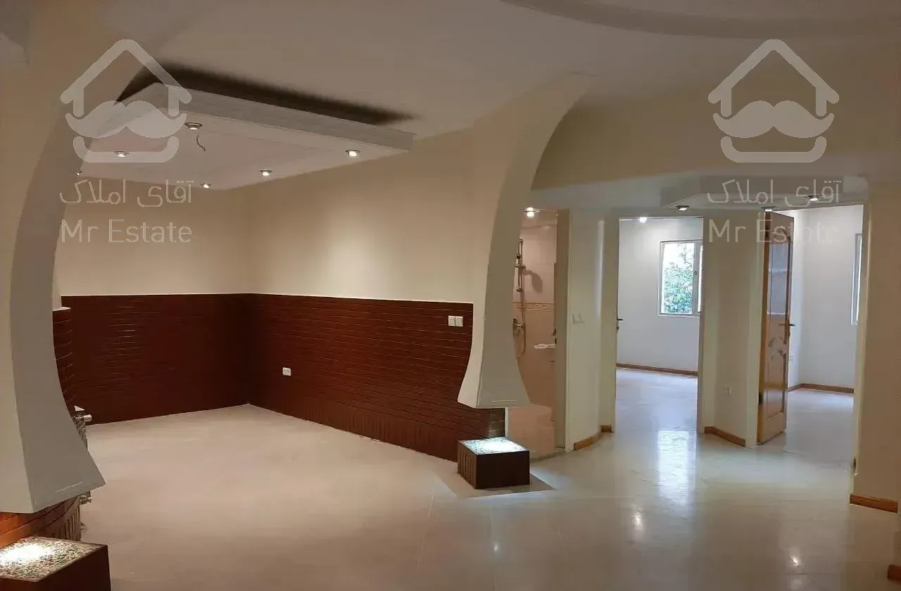 آپارتمان ۱۸۶ متر بهمراه سوئیت ۳۴ متری