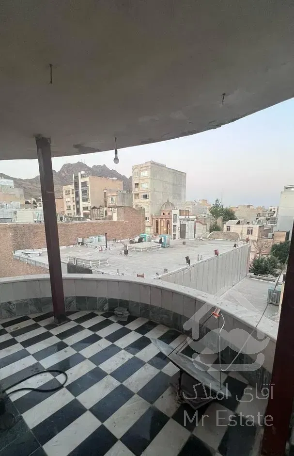 فروش آپارتمان ۱۷۶ متری ۲ خوابه طبقه ۳