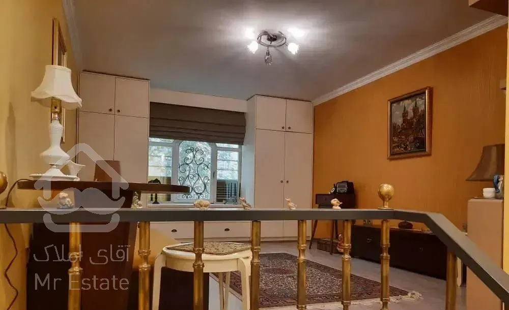 ۴۰ متر ط اول دبستان / بسیار نقلی وخاص