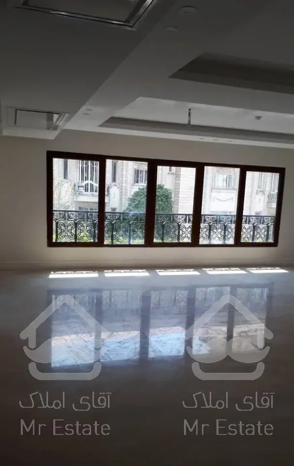 اپارتمان ۱۸۰ متری