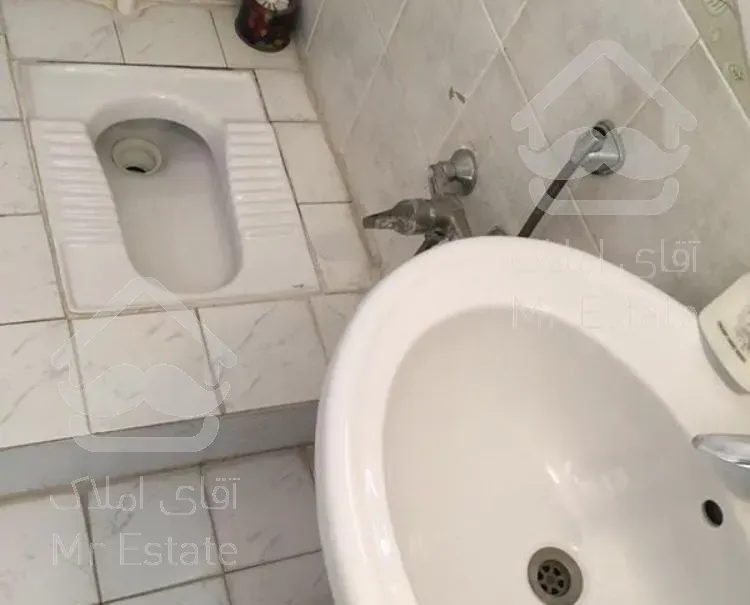 آپارتمان ۵۲ متری با۴۰متر حیاط اختصاصی