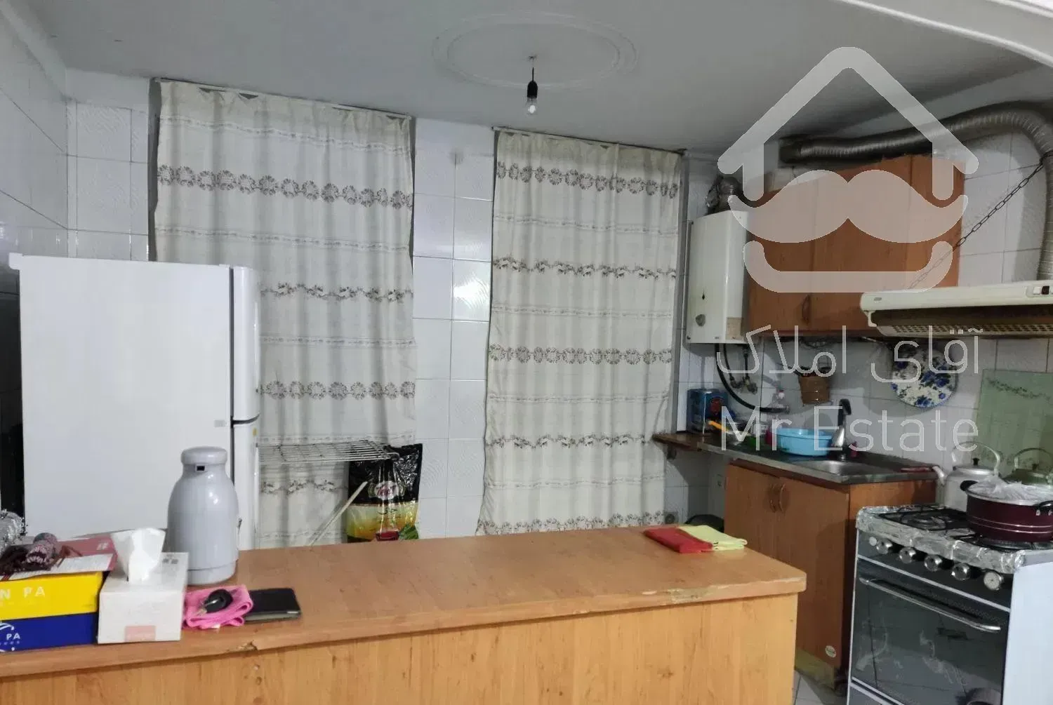 ۴۲ متری تک واحدی با پارکینگ اصلی//پیروزی،محصل