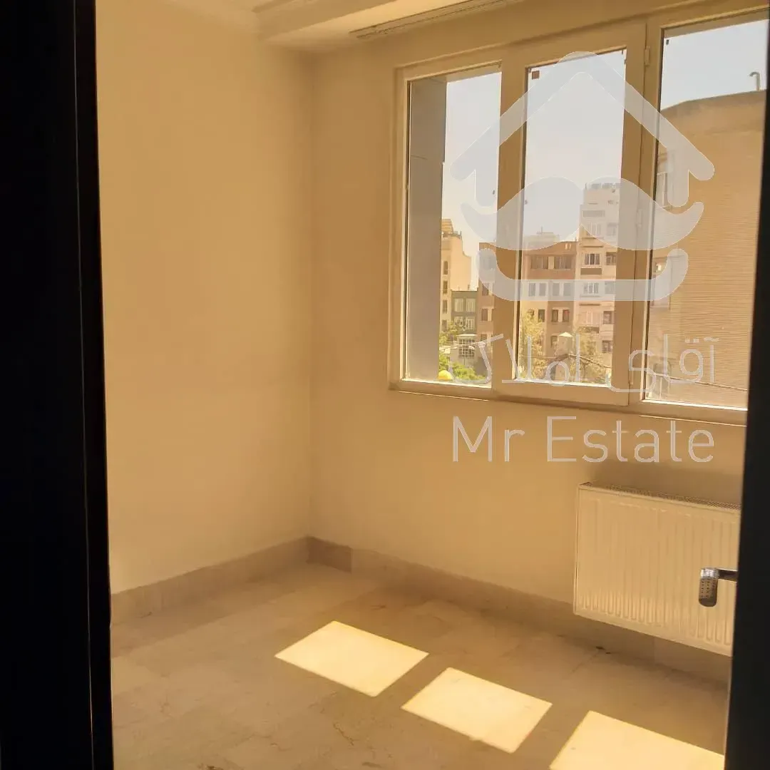 ۹۰متر آپارتمان فردوس شرق